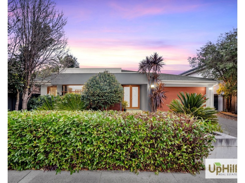 22 Waler Circuit, Clyde North VIC 3978