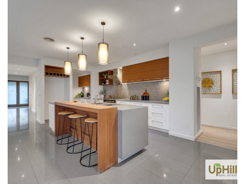 22 Waler Circuit, Clyde North VIC 3978