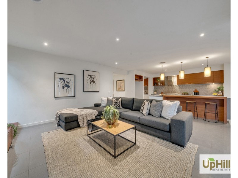 22 Waler Circuit, Clyde North VIC 3978