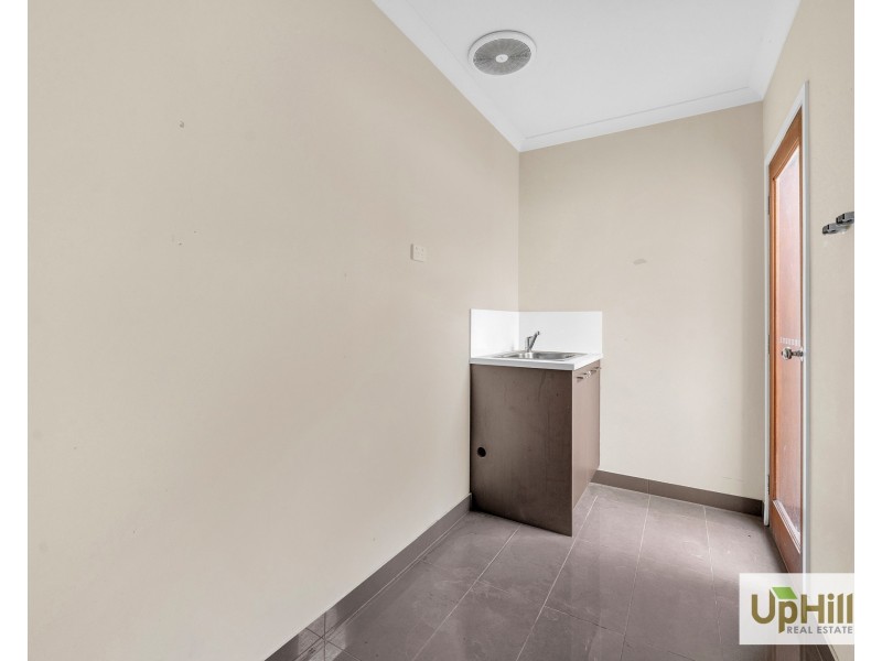 6 Rhynhurst Street, Clyde North VIC 3978