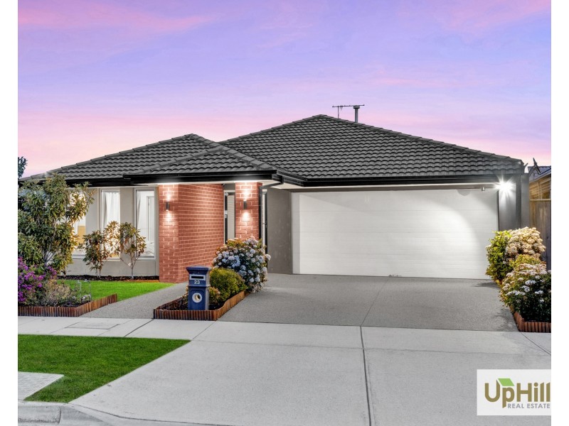 23 Walhallow Drive, Clyde North VIC 3978