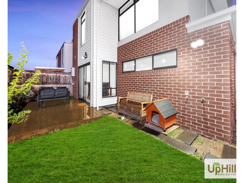 42 Treehouse Avenue, Clyde VIC 3978