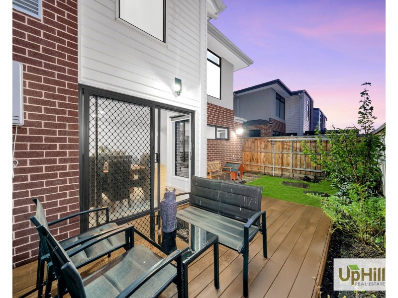 42 Treehouse Avenue, Clyde VIC 3978