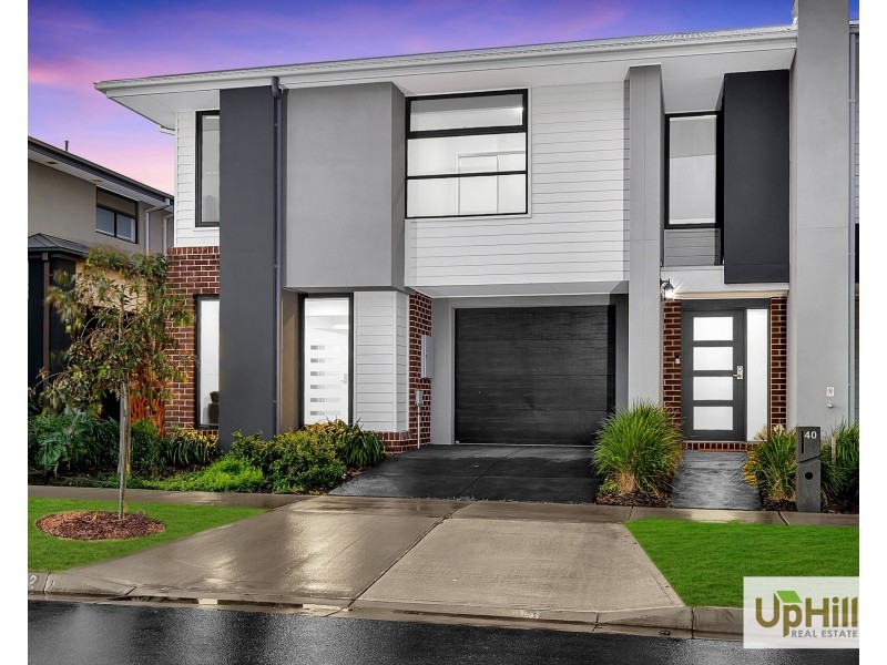 42 Treehouse Avenue, Clyde VIC 3978