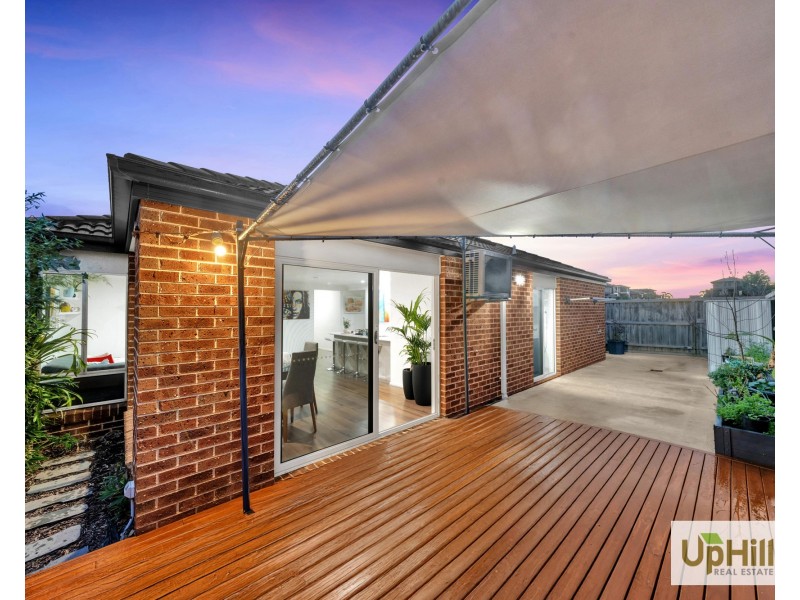 1 Westbourne Street, Clyde North VIC 3978