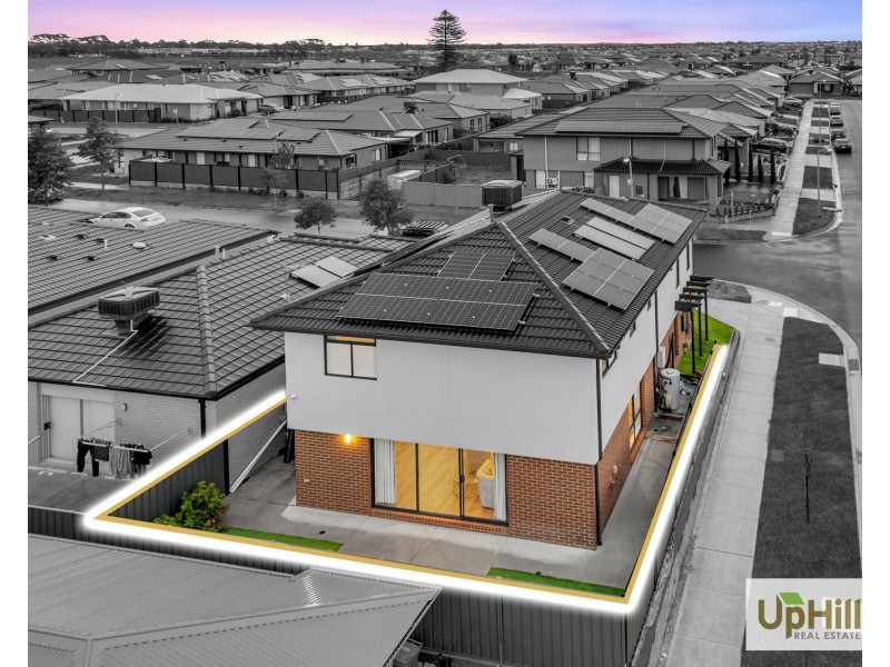 12 Ionian Way, Clyde VIC 3978