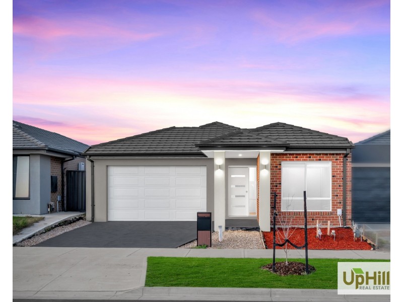 5 Reef Circuit, Clyde VIC 3978