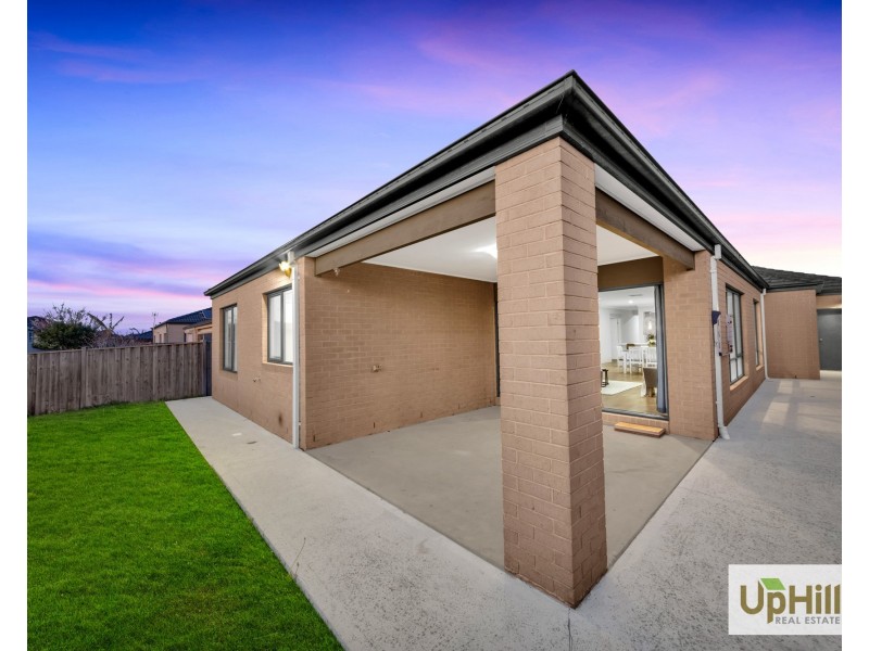 12 Thistle Drive, Clyde North VIC 3978