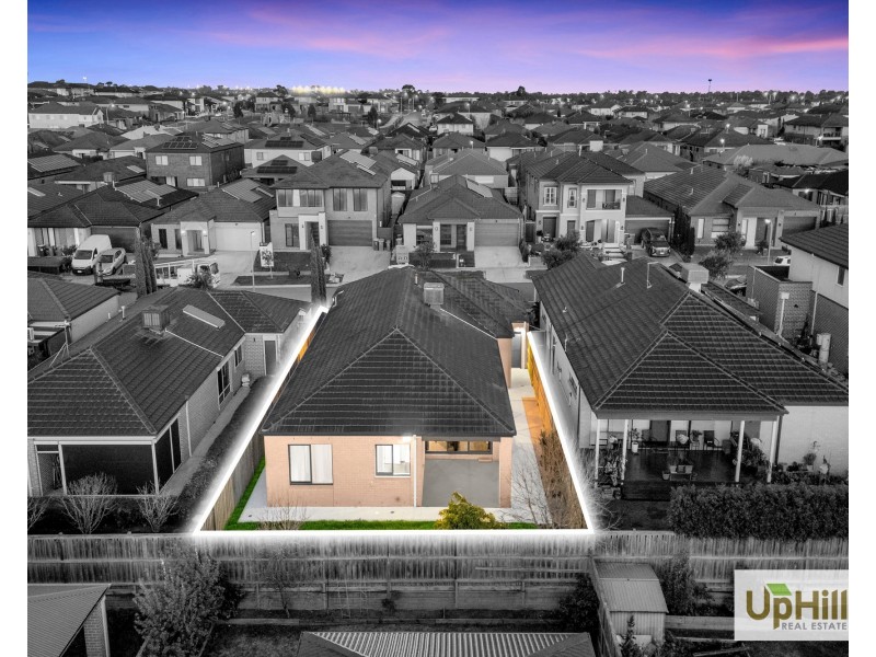 12 Thistle Drive, Clyde North VIC 3978