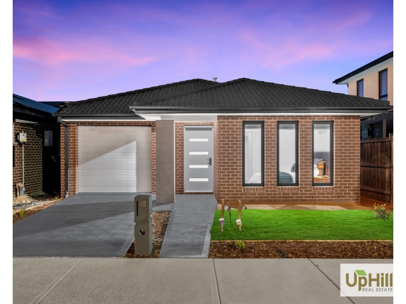 68 Flowerbloom Crescent, Clyde North VIC 3978