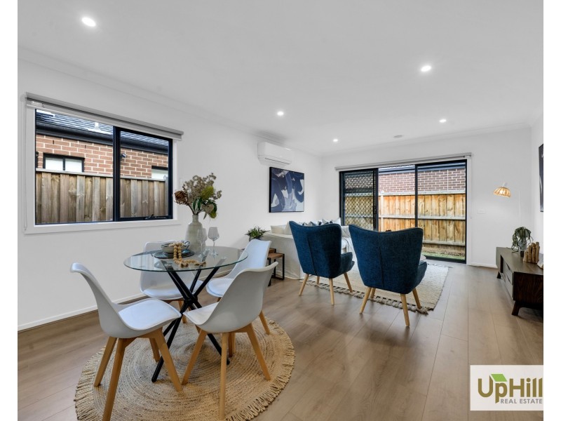 68 Flowerbloom Crescent, Clyde North VIC 3978