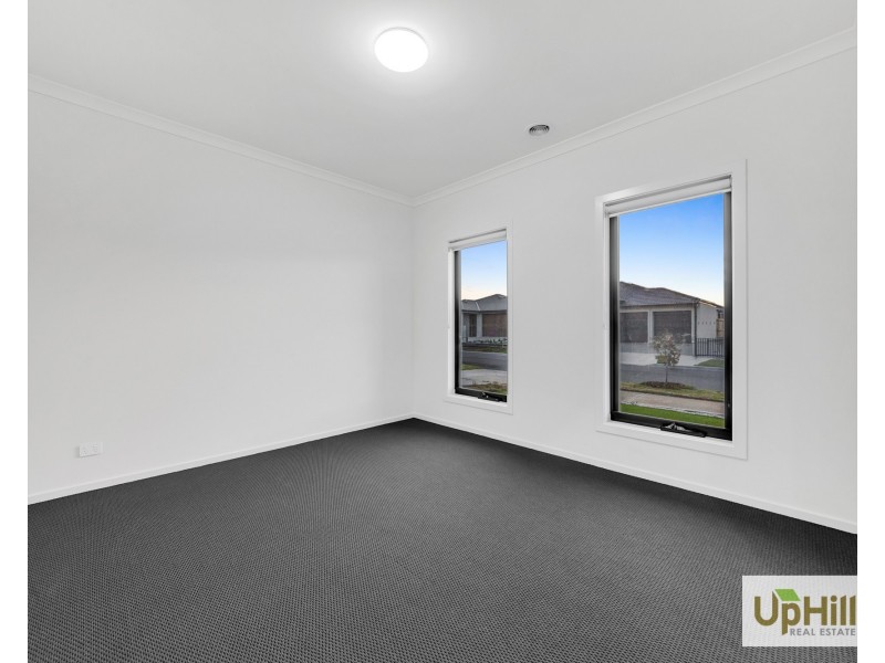 5 Piccolo Street, Clyde VIC 3978