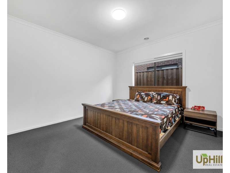 5 Piccolo Street, Clyde VIC 3978