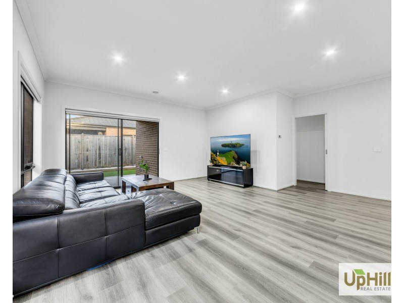 5 Piccolo Street, Clyde VIC 3978