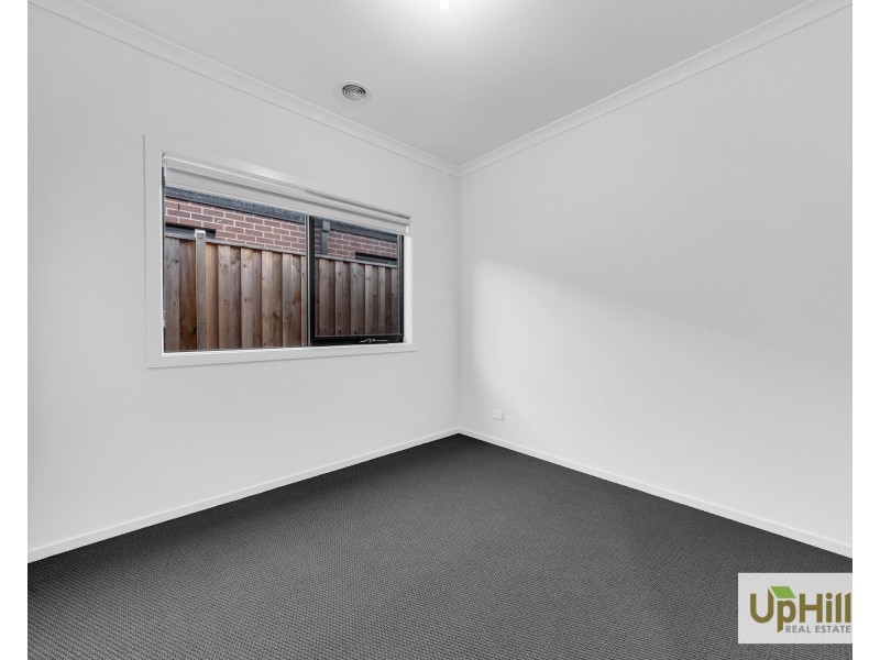 5 Piccolo Street, Clyde VIC 3978