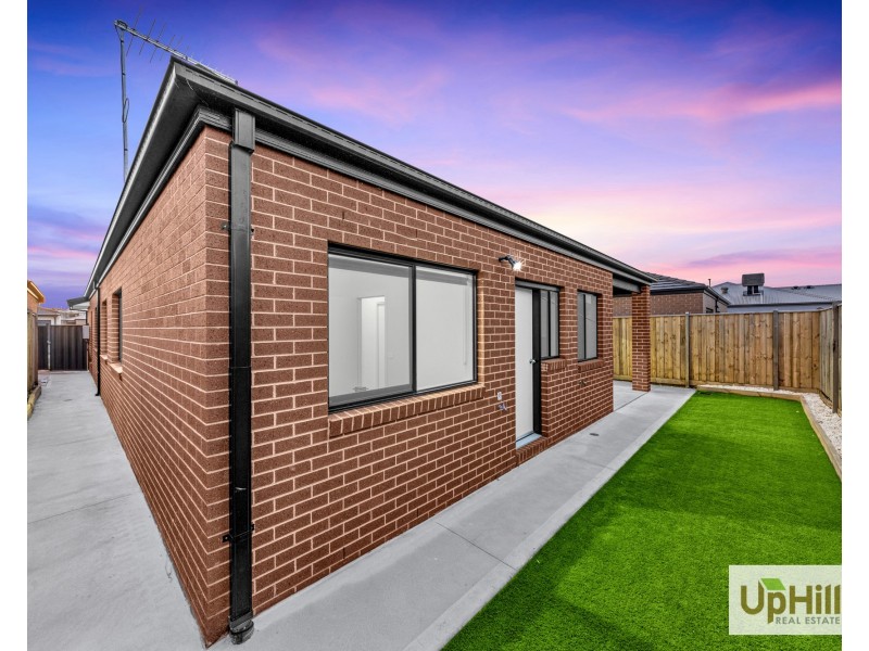 5 Piccolo Street, Clyde VIC 3978