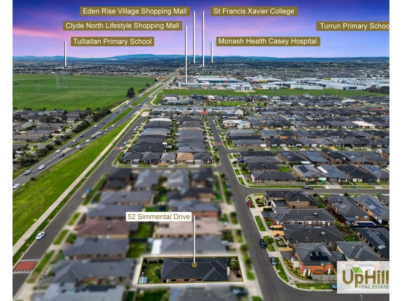 52 Simmental Drive, Clyde North VIC 3978