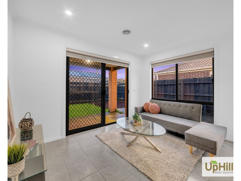 29 Pharaoh Drive, Cranbourne VIC 3977