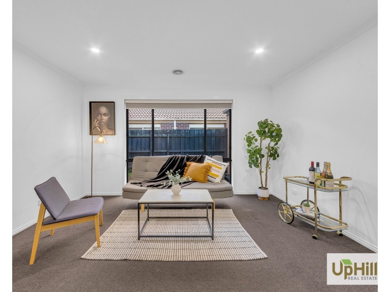 29 Pharaoh Drive, Cranbourne VIC 3977