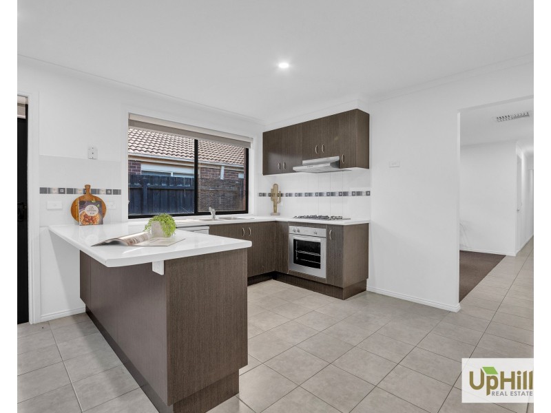 29 Pharaoh Drive, Cranbourne VIC 3977
