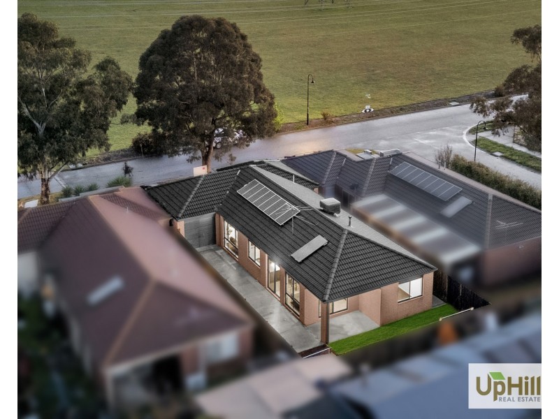29 Pharaoh Drive, Cranbourne VIC 3977