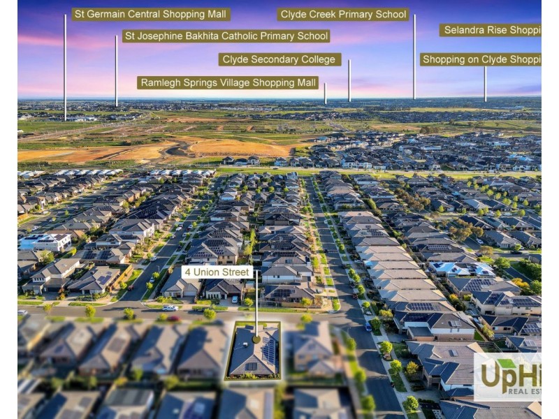 4 Union Street, Clyde North VIC 3978