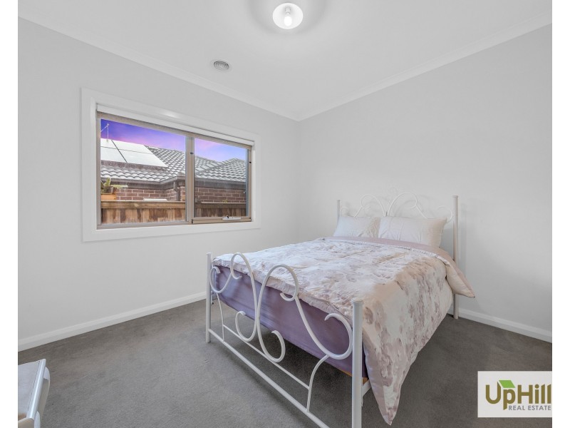 25 Mahal Drive, Clyde North VIC 3978
