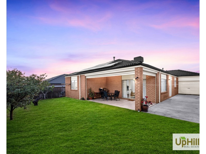 25 Mahal Drive, Clyde North VIC 3978