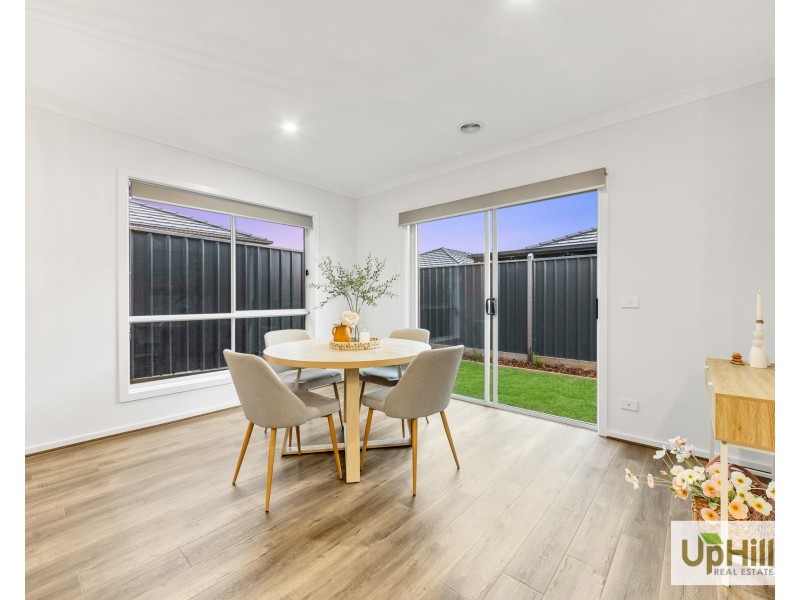 50 Reef Circuit, Clyde VIC 3978