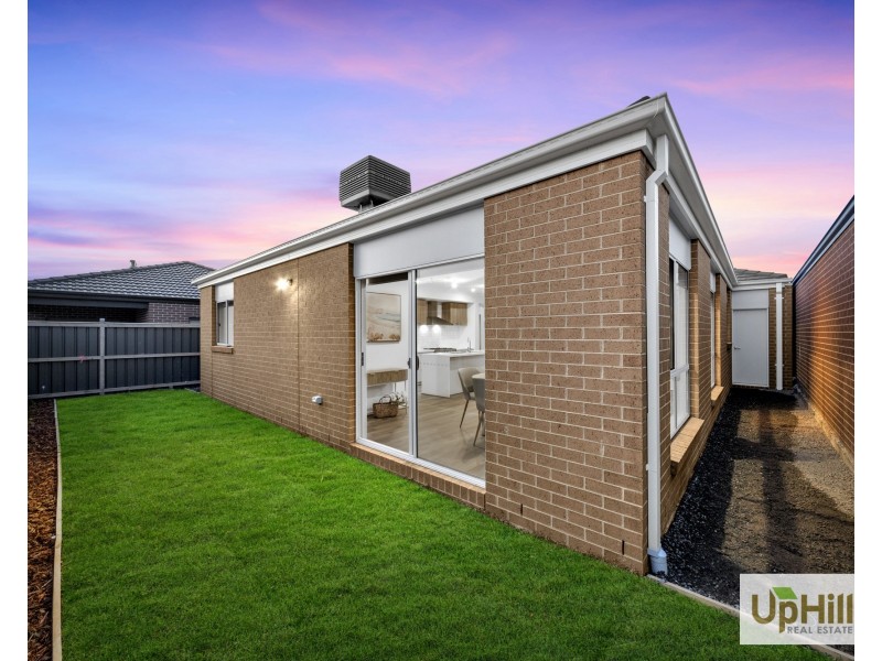 50 Reef Circuit, Clyde VIC 3978