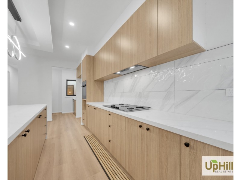 296 Rix Road, Officer VIC 3809