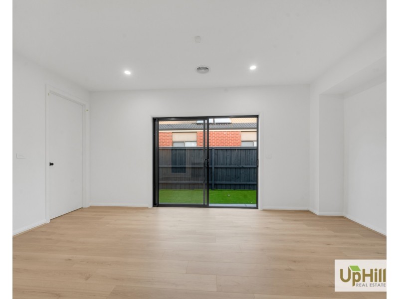 296 Rix Road, Officer VIC 3809