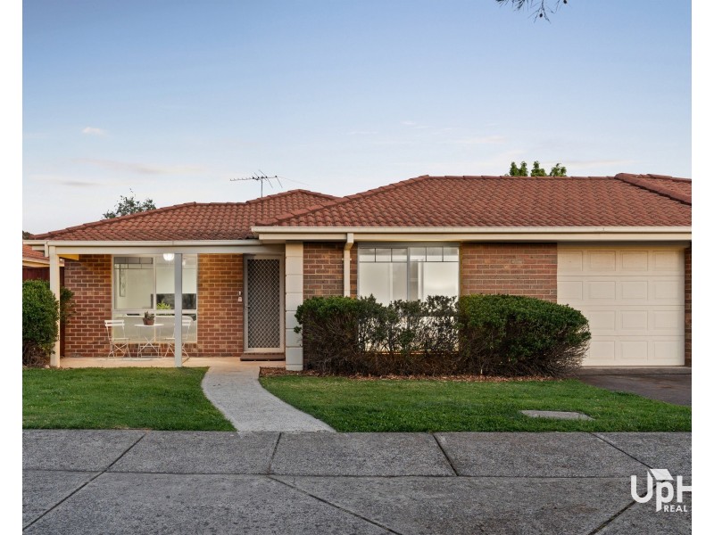 26/4 Paydon Way, Hampton Park VIC 3976