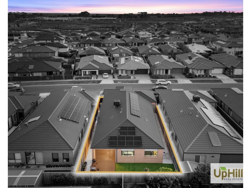 19 Ravenswood Avenue, Clyde VIC 3978
