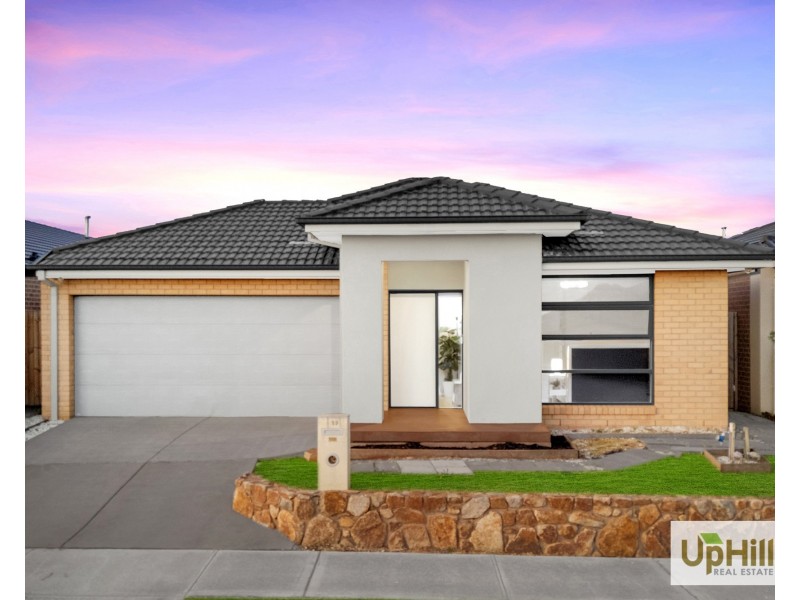 19 Ravenswood Avenue, Clyde VIC 3978