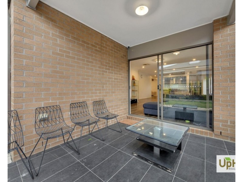 210 St Germain Boulevard, Clyde North VIC 3978
