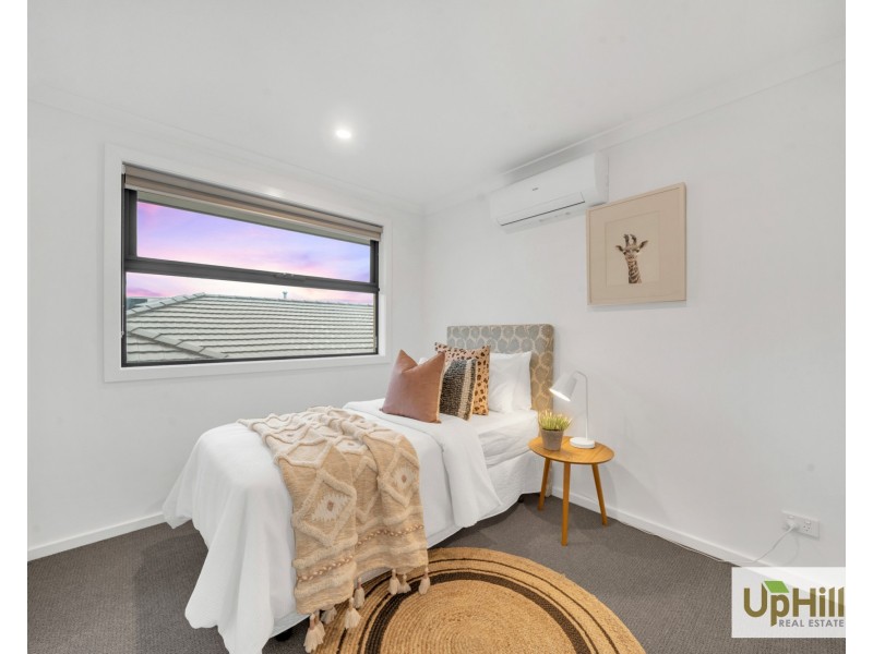 14 Greenfinch Drive, Clyde North VIC 3978