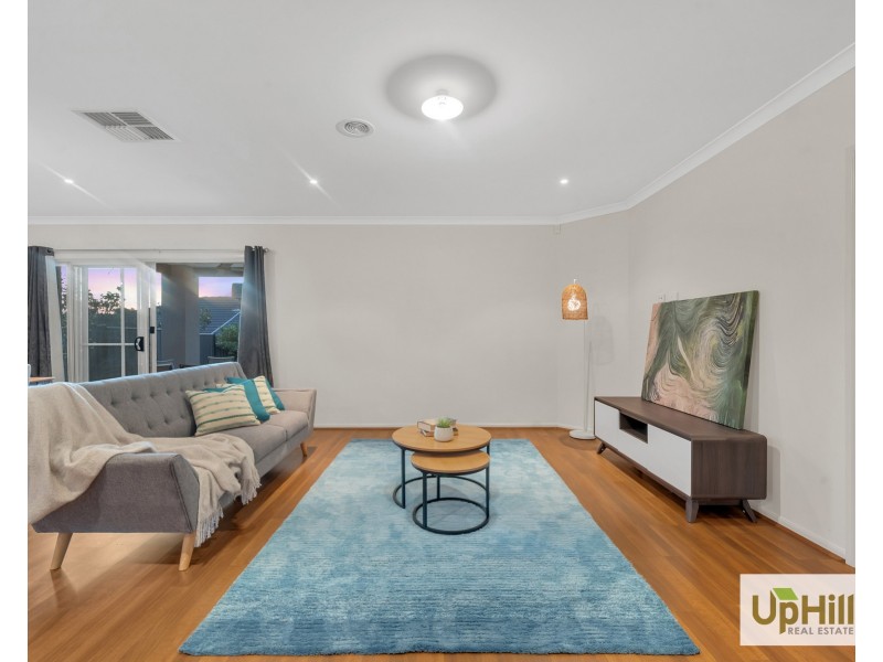 23 Hackney Circuit, Clyde North VIC 3978