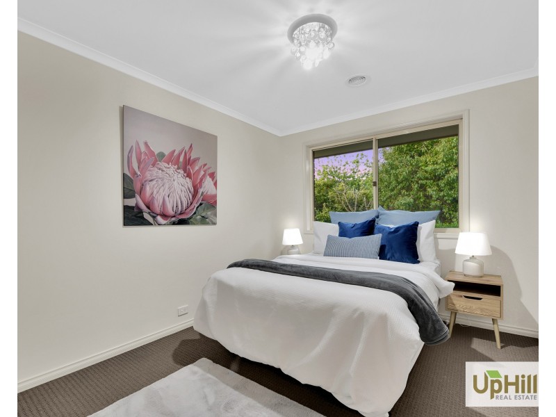 5 Doug Court, Narre Warren VIC 3805