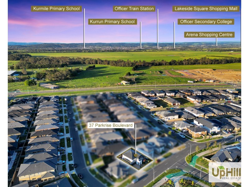 37 Parkrise Boulevard, Clyde North VIC 3978