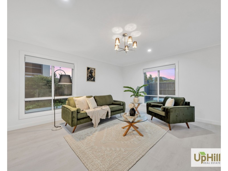 46 Salamanca Drive, Clyde North VIC 3978