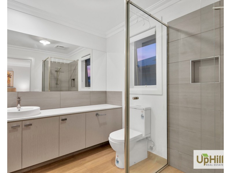 46 Salamanca Drive, Clyde North VIC 3978
