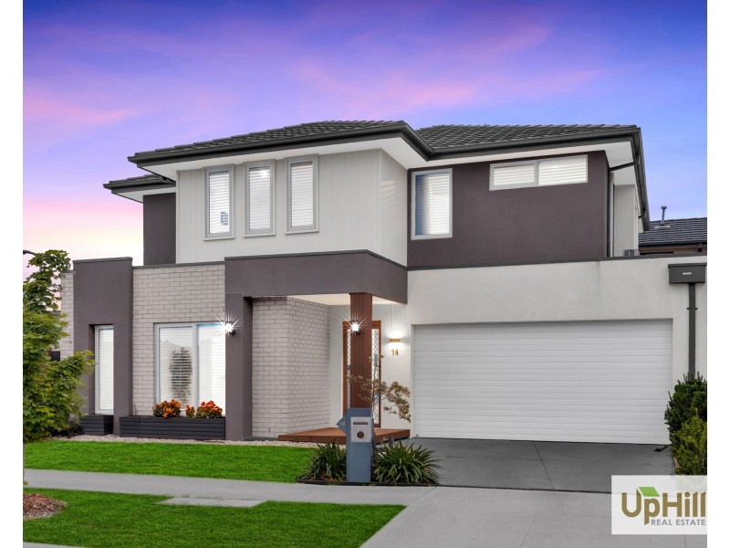 14 Madeira Drive, Clyde North VIC 3978