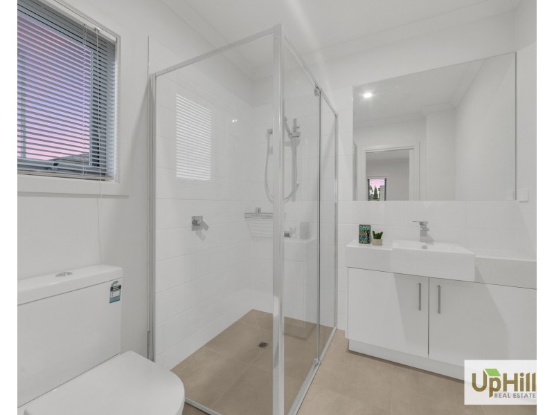 14 Madeira Drive, Clyde North VIC 3978