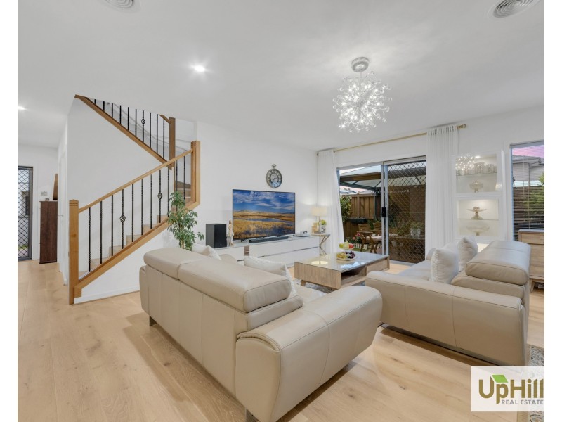 14 Madeira Drive, Clyde North VIC 3978