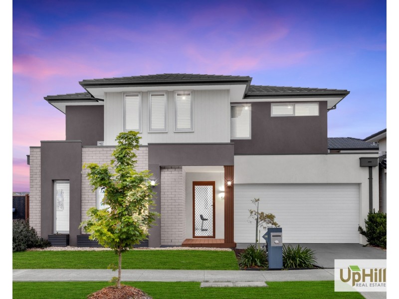 14 Madeira Drive, Clyde North VIC 3978
