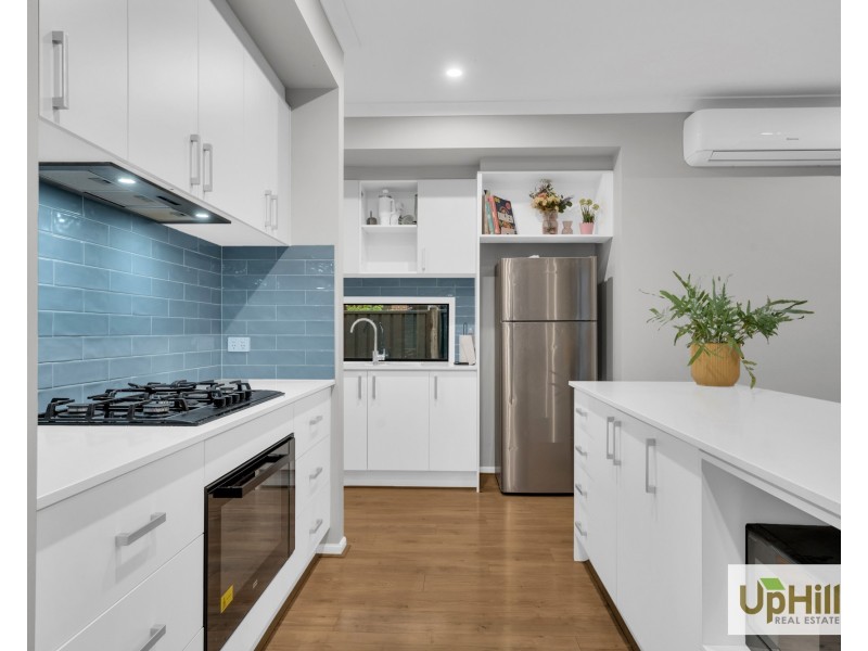 1 Byzantium Mews, Clyde North VIC 3978