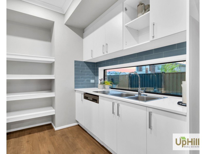 1 Byzantium Mews, Clyde North VIC 3978