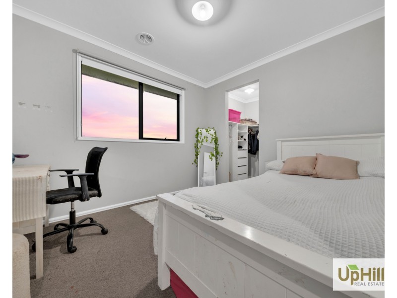 1 Byzantium Mews, Clyde North VIC 3978