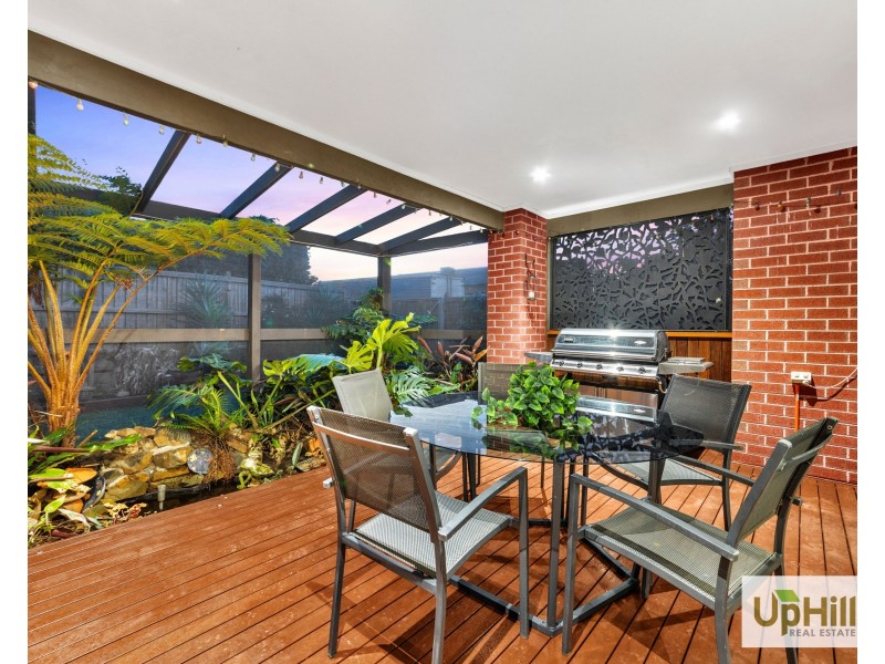 24 Compton Way, Clyde North VIC 3978